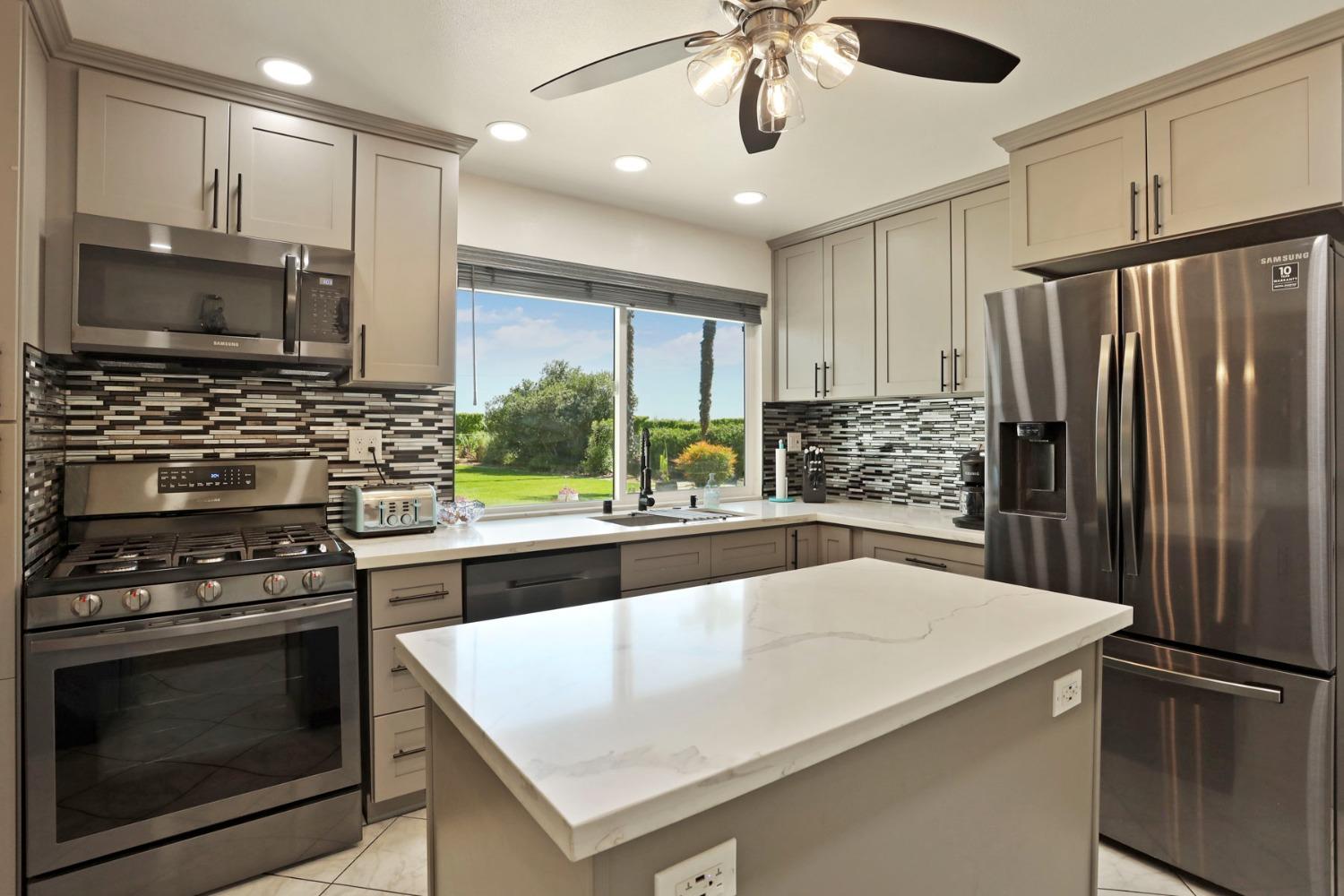 Detail Gallery Image 63 of 75 For 5446 Teixeira Dr, Stockton,  CA 95215 - 3 Beds | 2 Baths