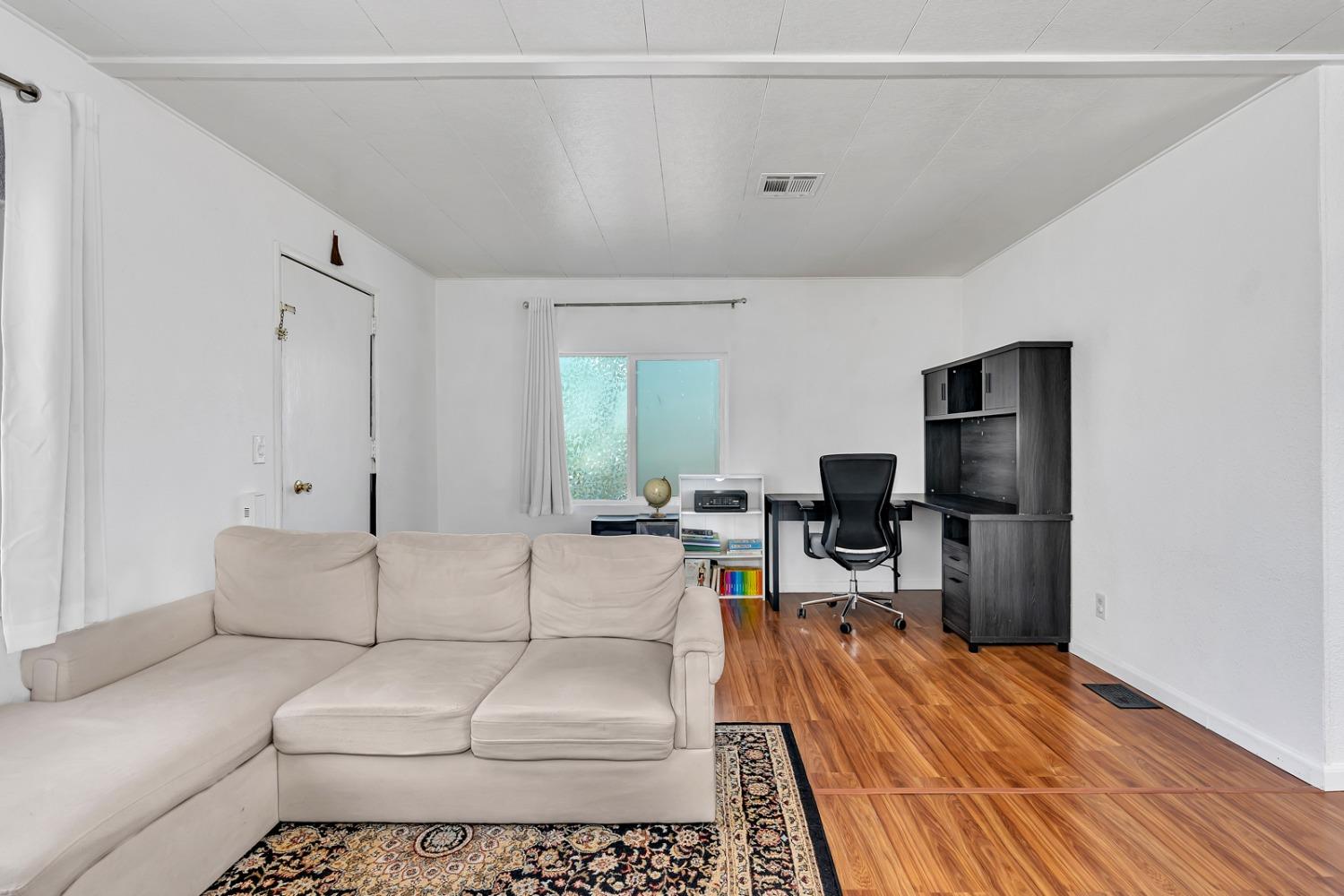 Detail Gallery Image 6 of 25 For 260 W Comet Rd, Santa Nella,  CA 95322 - 2 Beds | 2 Baths
