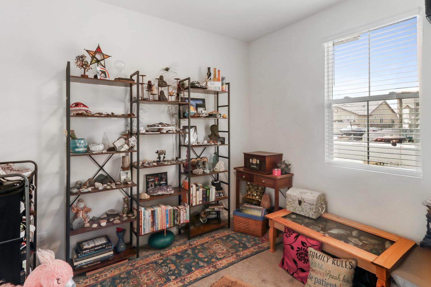 Detail Gallery Image 27 of 40 For 667 Crow Creek Dr, Galt,  CA 95632 - 4 Beds | 2 Baths