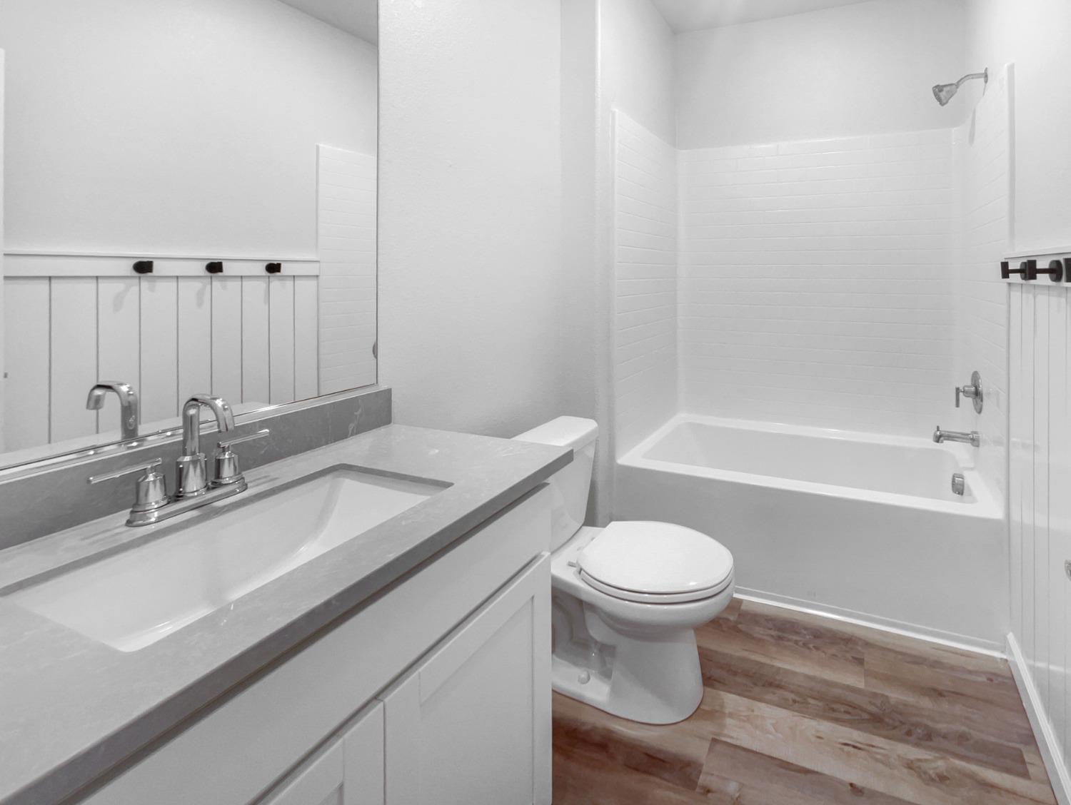 Detail Gallery Image 18 of 21 For 1314 Abrozo Way, Olivehurst,  CA 95961 - 4 Beds | 2 Baths