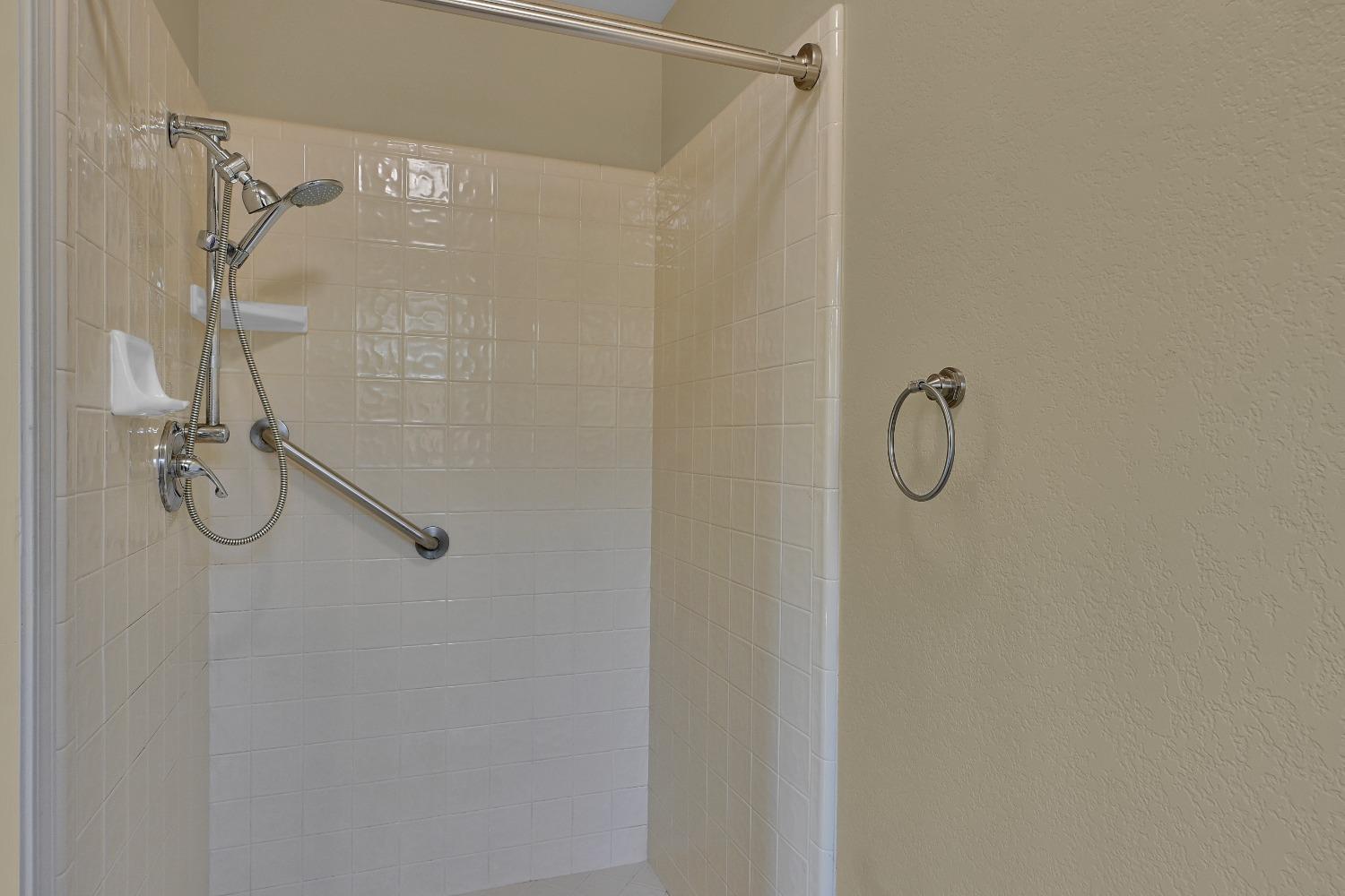Detail Gallery Image 50 of 71 For 722 Mariner  Loop, Yuba City,  CA 95991 - 4 Beds | 2/1 Baths