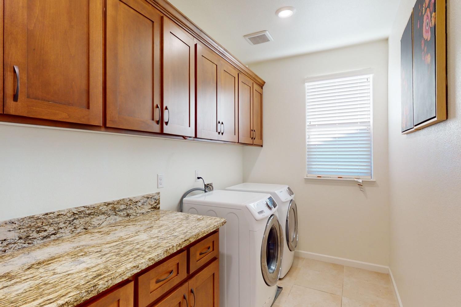Detail Gallery Image 53 of 61 For 4411 Bonneville Cir, Rocklin,  CA 95677 - 4 Beds | 3 Baths