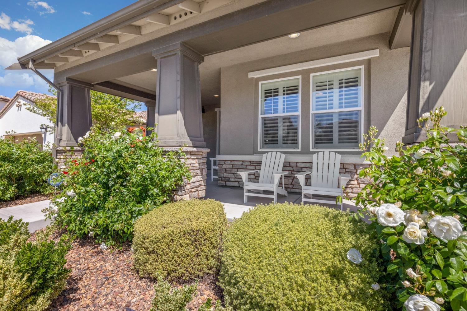 Detail Gallery Image 9 of 70 For 976 S Modena St, Mountain House,  CA 95391 - 6 Beds | 4/1 Baths