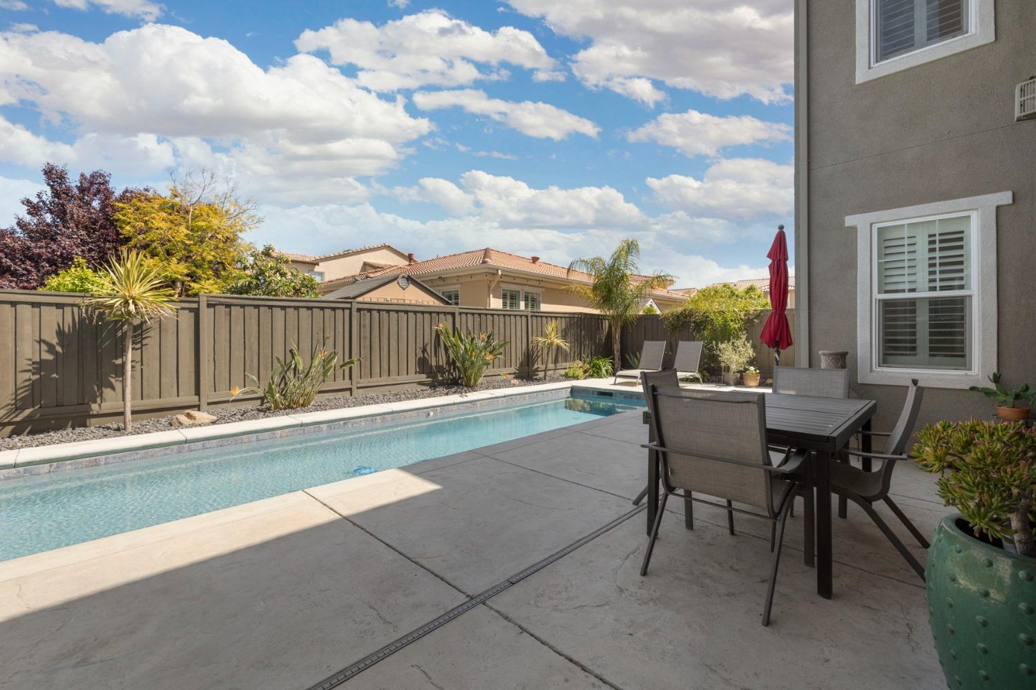 Detail Gallery Image 31 of 70 For 976 S Modena St, Mountain House,  CA 95391 - 6 Beds | 4/1 Baths