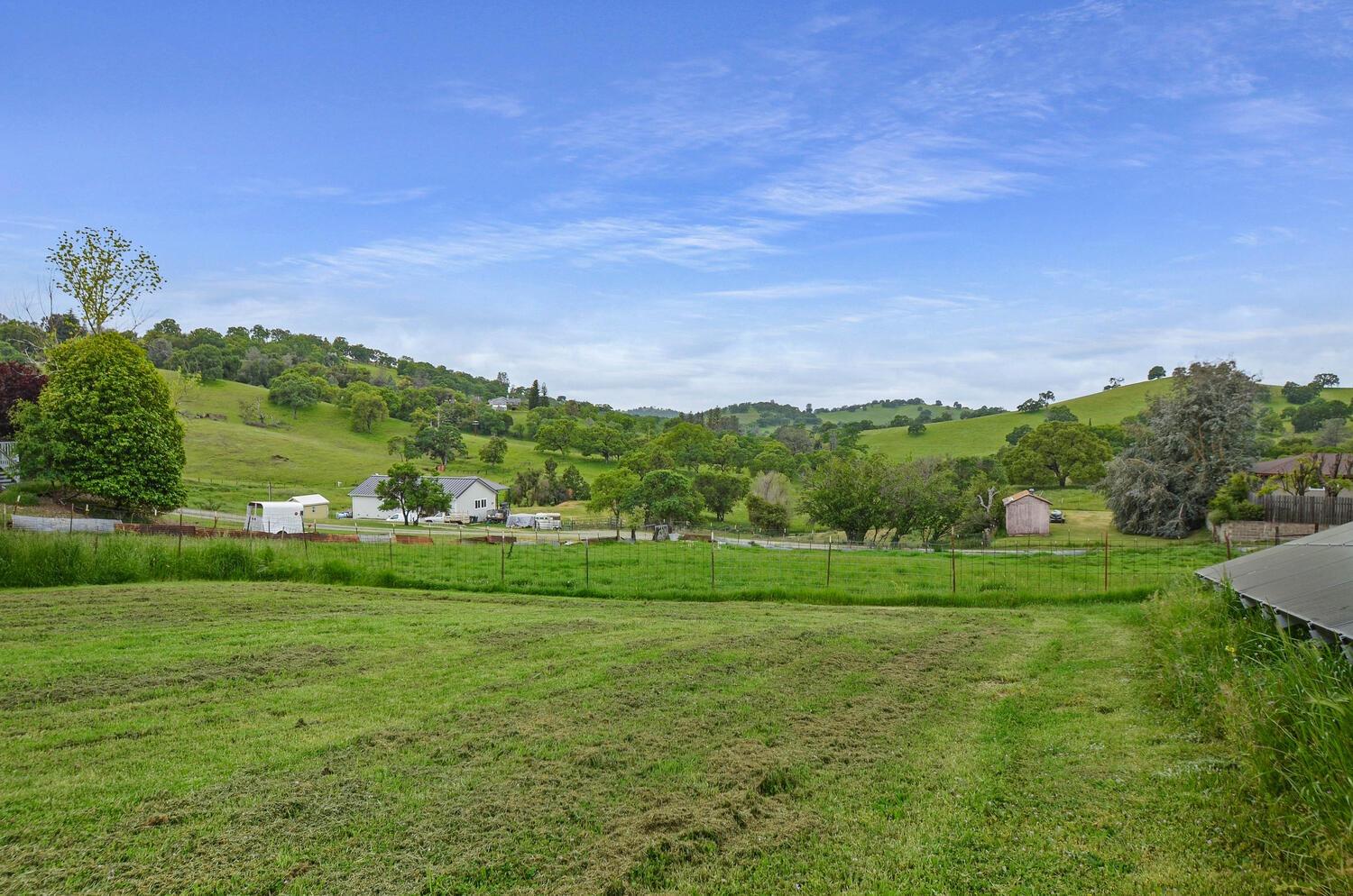 Detail Gallery Image 37 of 73 For 14849 Bunker Hill Rd, Amador City,  CA 95601 - 3 Beds | 2 Baths