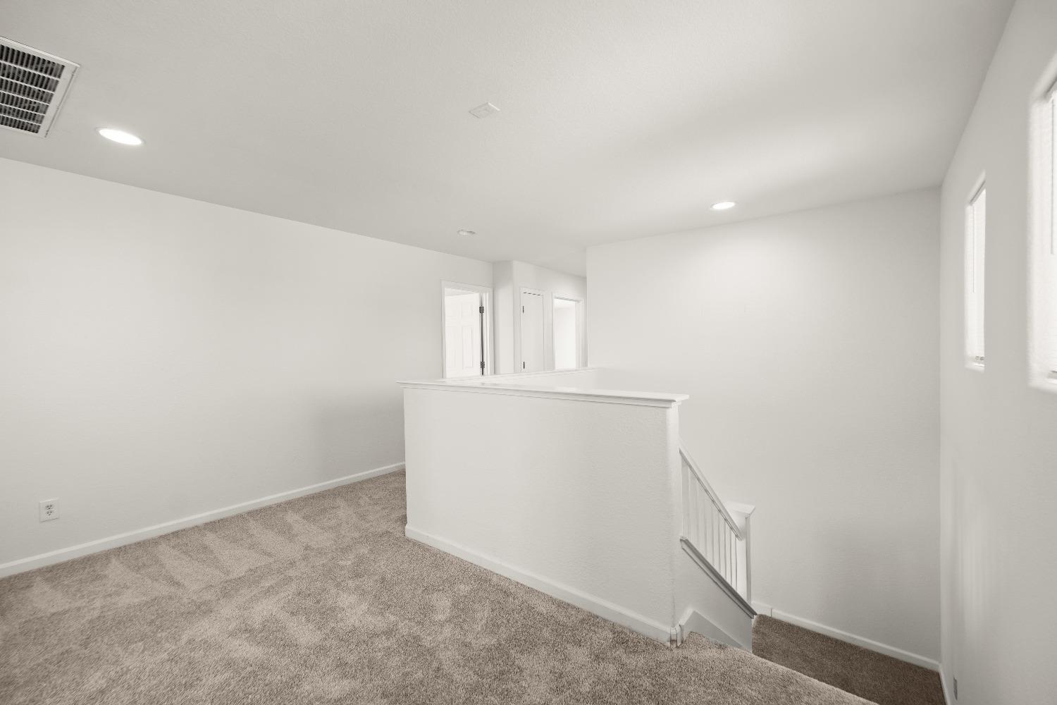 Detail Gallery Image 35 of 70 For 1530 Maryclair Dr, Olivehurst,  CA 95961 - 4 Beds | 2/1 Baths