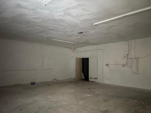 Detail Gallery Image 4 of 8 For 408 S 1st St, Turlock,  CA 95380 - – Beds | – Baths