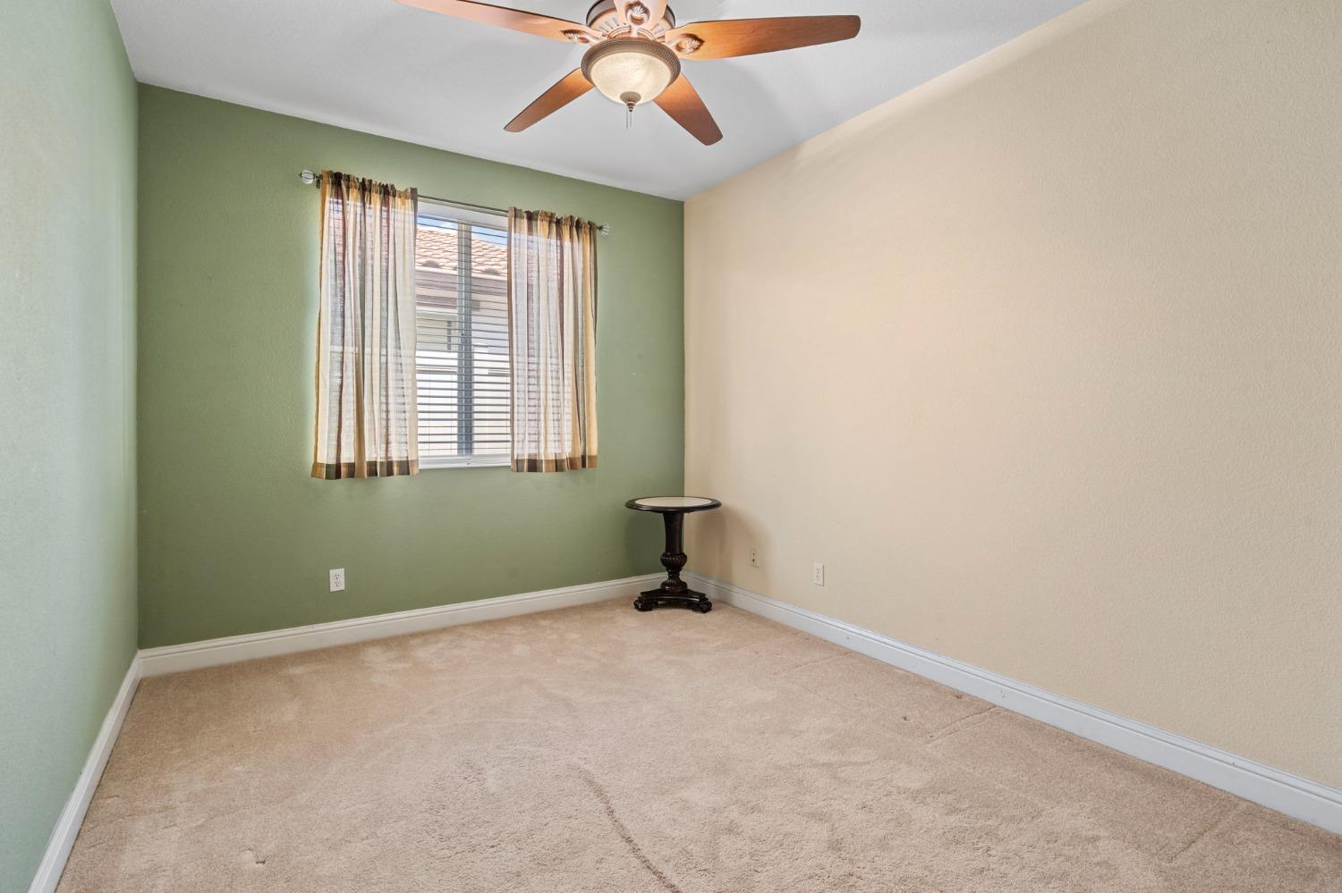Detail Gallery Image 28 of 67 For 2337 Ashbrooke Ln, Manteca,  CA 95336 - 3 Beds | 2 Baths