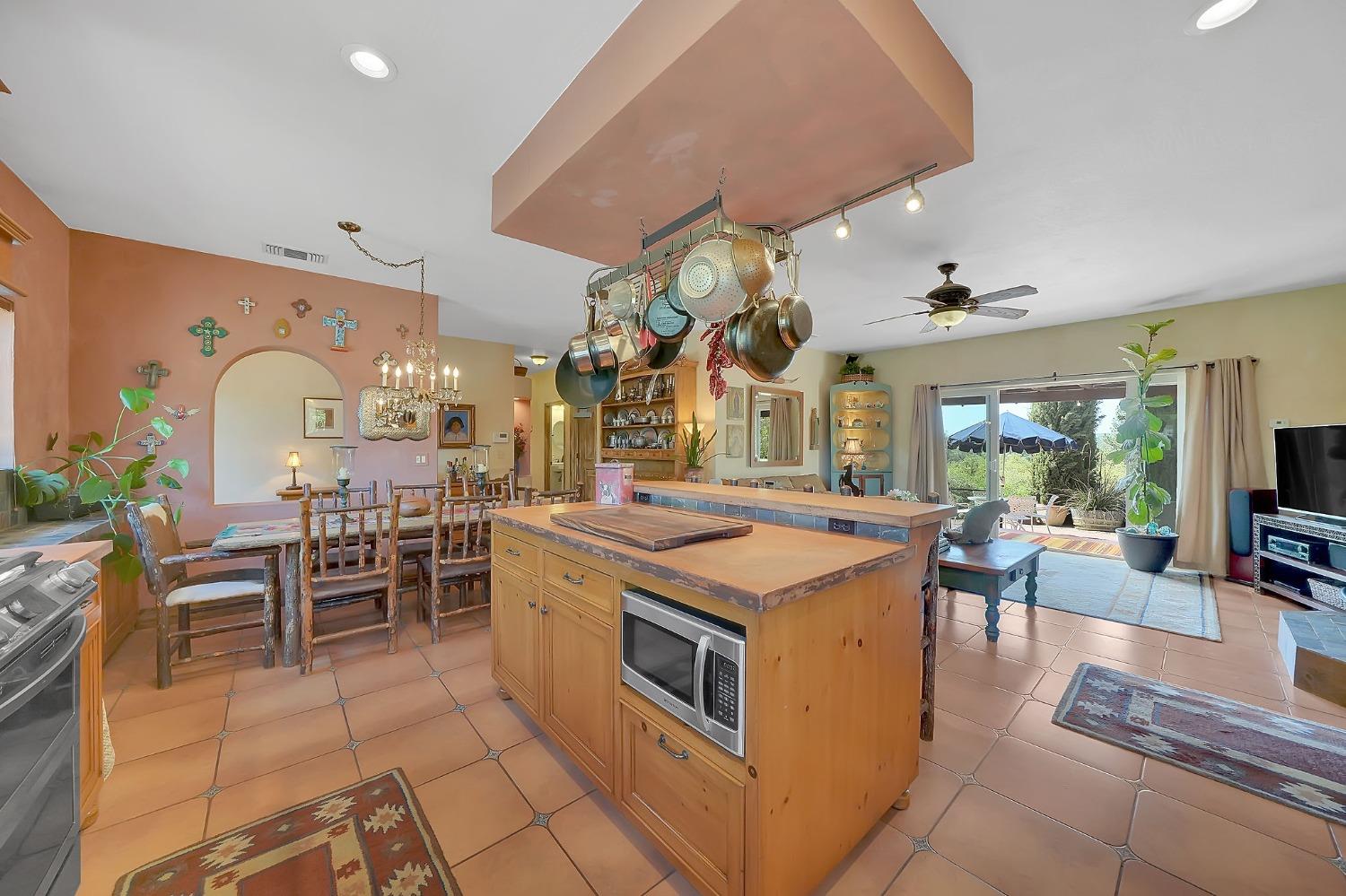 Detail Gallery Image 29 of 98 For 15900 State Highway 88, Jackson,  CA 95642 - 3 Beds | 2 Baths