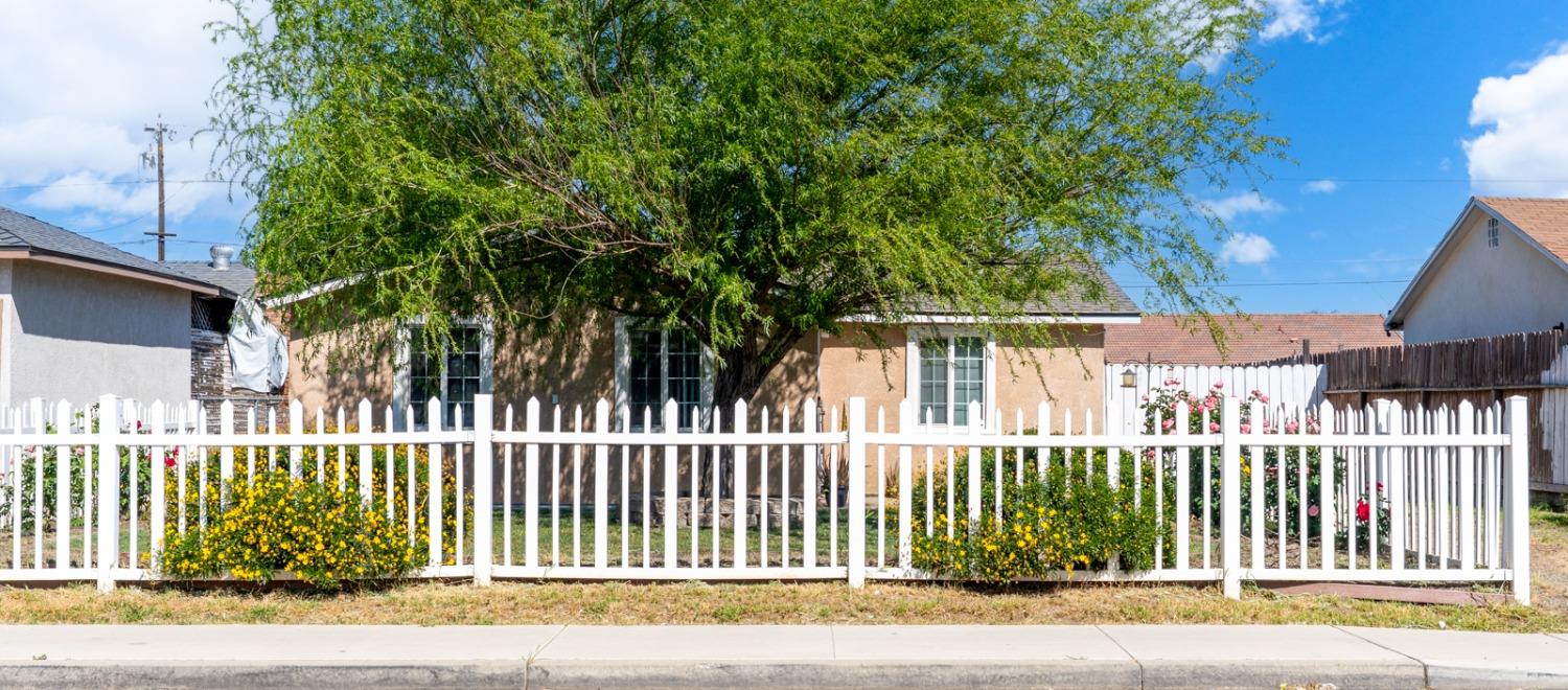 Detail Gallery Image 1 of 25 For 2868 Beachwood Dr, Merced,  CA 95348 - 3 Beds | 1 Baths