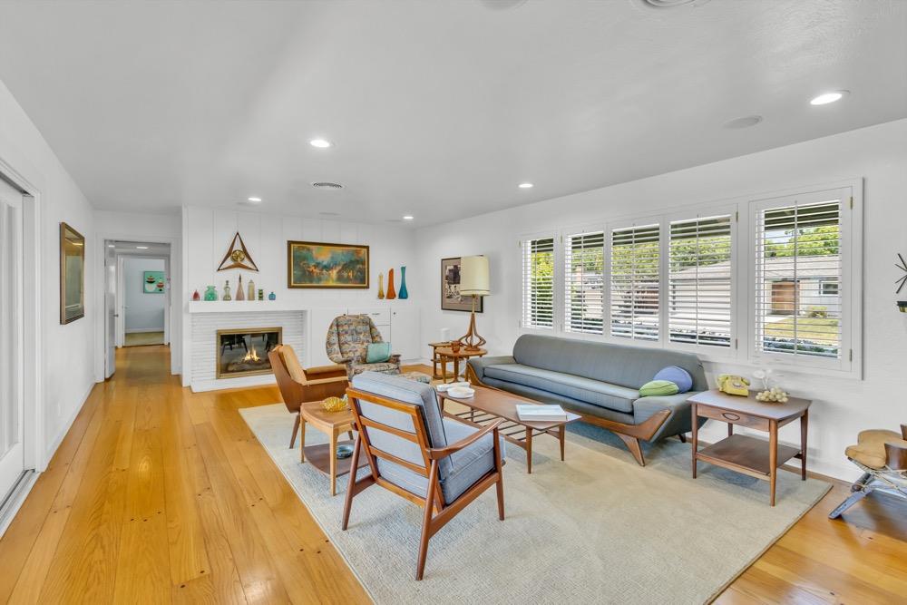 Detail Gallery Image 40 of 94 For 3250 Bonita Dr, Sacramento,  CA 95821 - 3 Beds | 3 Baths