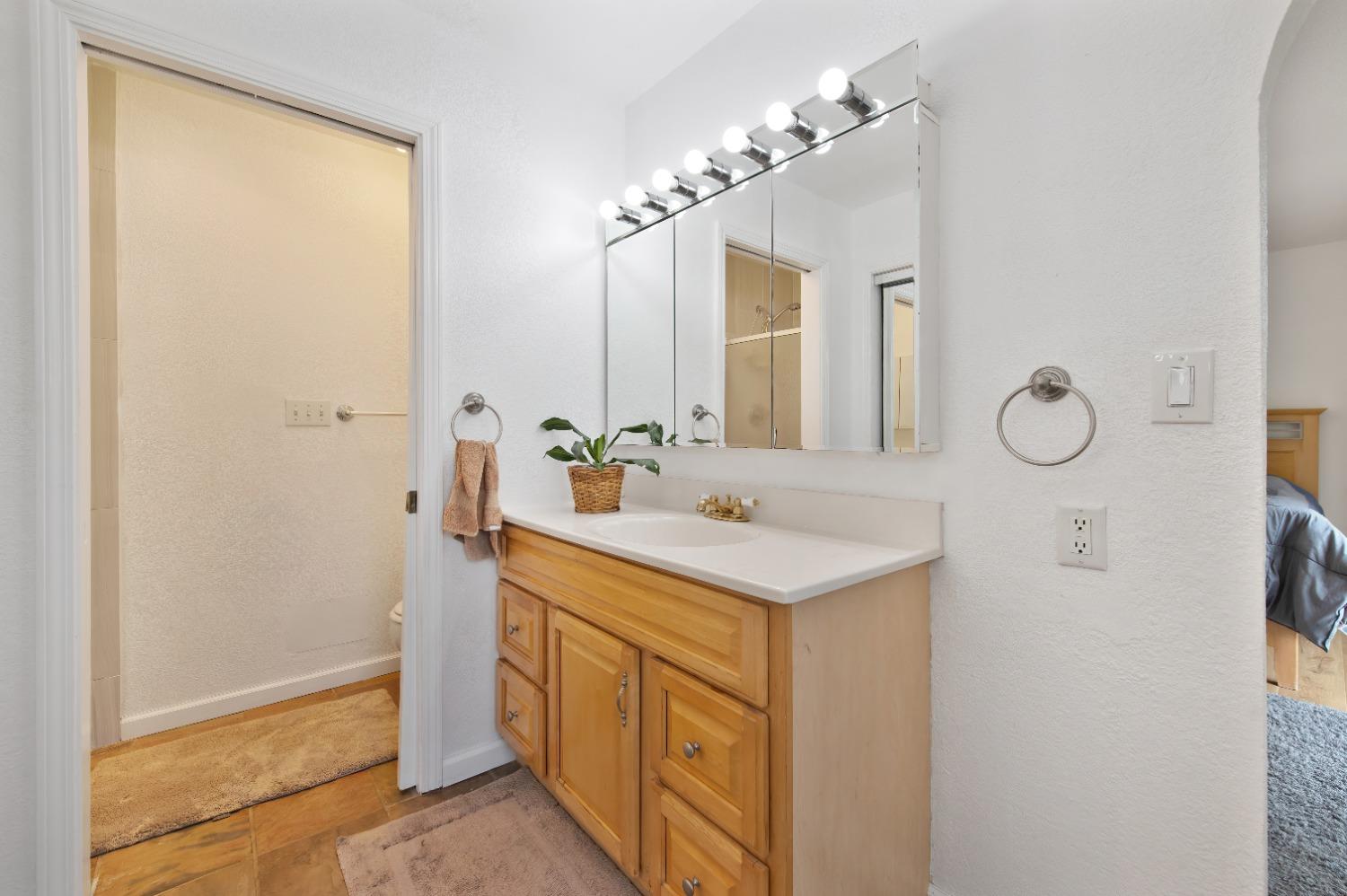 Detail Gallery Image 32 of 97 For 4141 Prospector Rd, Loomis,  CA 95650 - 4 Beds | 2 Baths