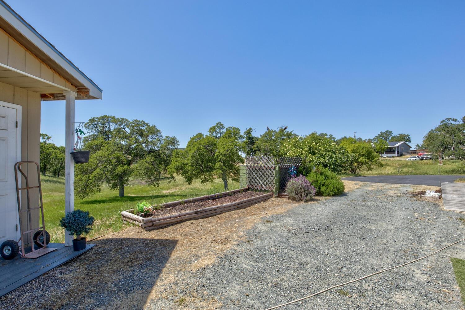 Detail Gallery Image 52 of 68 For 2162 E Zarzamora, La Grange,  CA 95329 - 3 Beds | 2 Baths