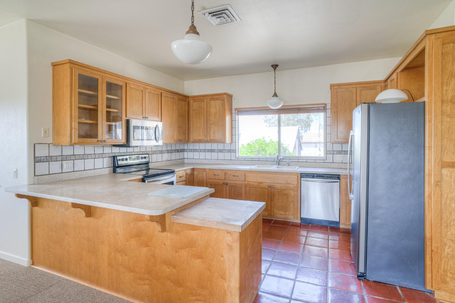 Detail Gallery Image 12 of 84 For 3145 Hunter Rd, Colusa,  CA 95932 - 3 Beds | 2/1 Baths