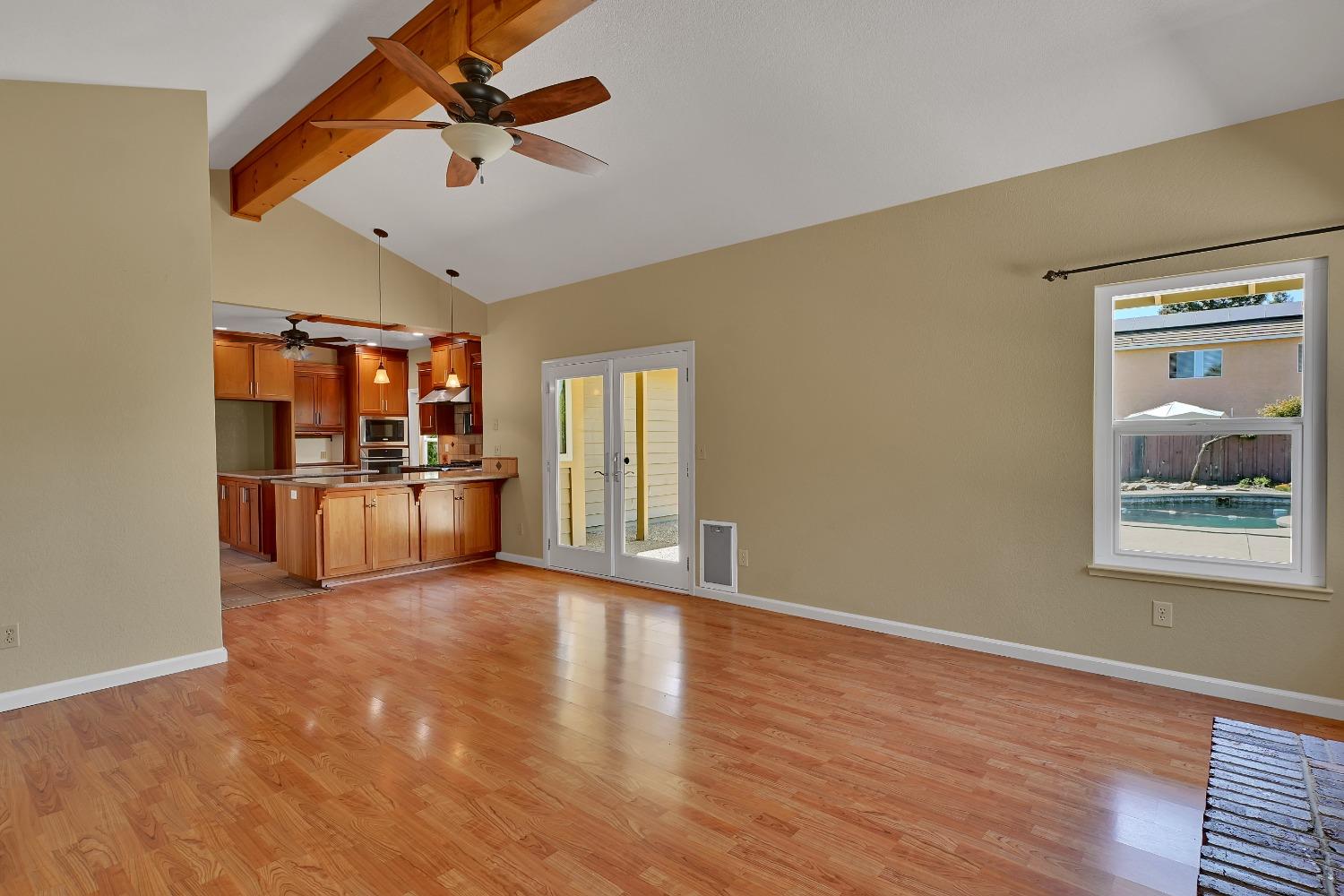 Detail Gallery Image 37 of 71 For 722 Mariner  Loop, Yuba City,  CA 95991 - 4 Beds | 2/1 Baths