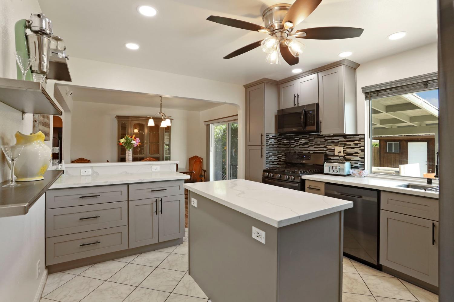 Detail Gallery Image 61 of 75 For 5446 Teixeira Dr, Stockton,  CA 95215 - 3 Beds | 2 Baths