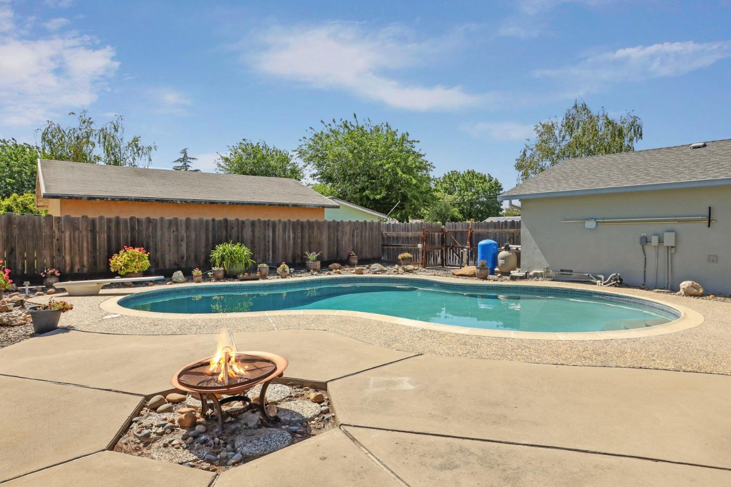 Detail Gallery Image 40 of 75 For 5446 Teixeira Dr, Stockton,  CA 95215 - 3 Beds | 2 Baths