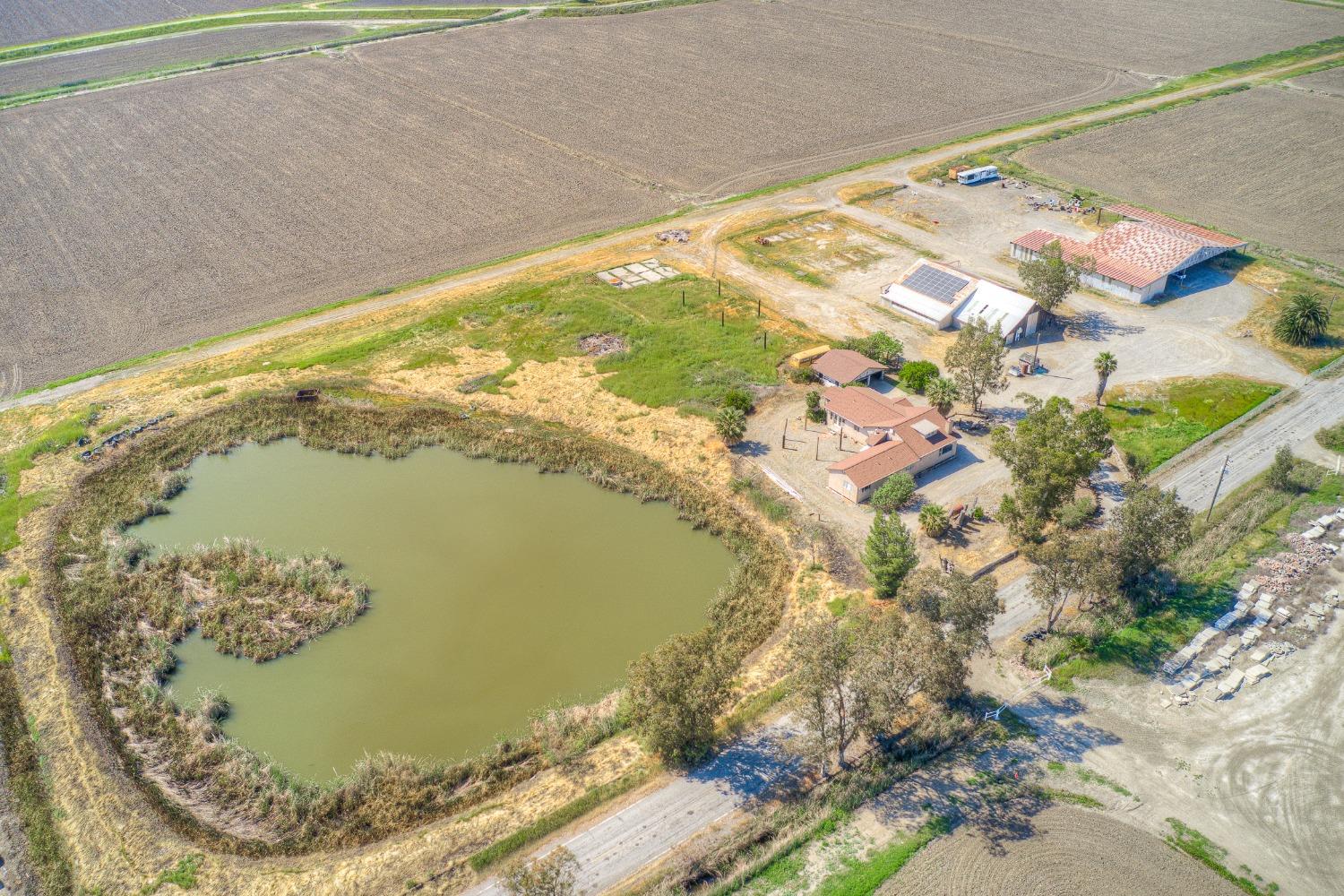 Detail Gallery Image 2 of 84 For 3145 Hunter Rd, Colusa,  CA 95932 - 3 Beds | 2/1 Baths