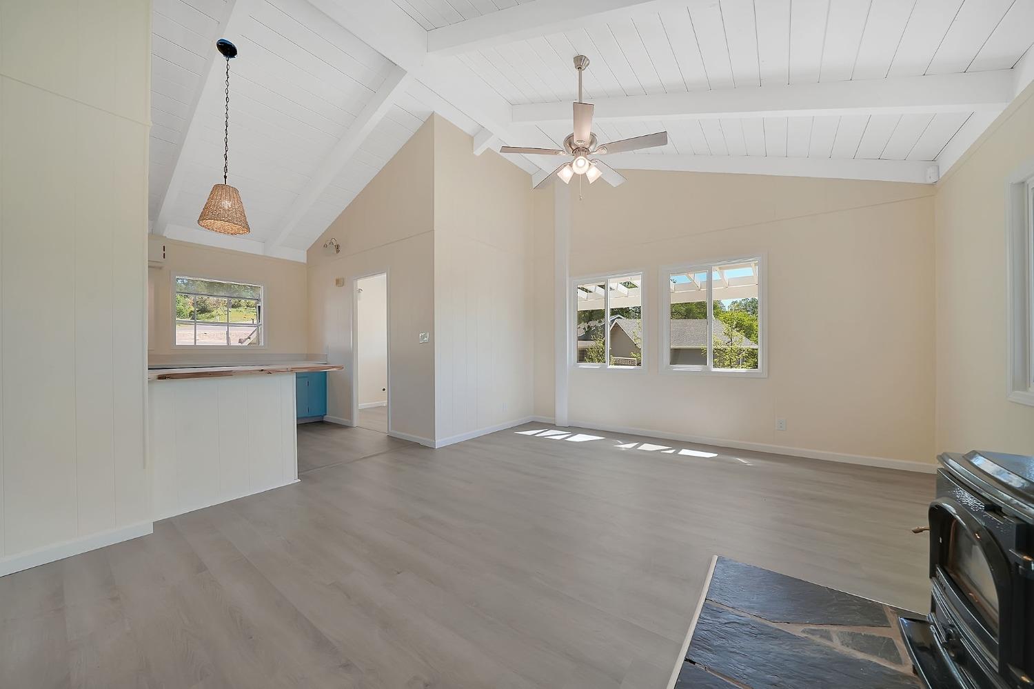 Detail Gallery Image 18 of 74 For 1518 E Oak Park Dr, San Andreas,  CA 95249 - 2 Beds | 2 Baths