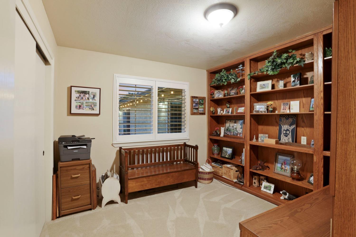 Detail Gallery Image 31 of 75 For 29595 E Shelton Rd, Linden,  CA 95236 - 4 Beds | 3 Baths