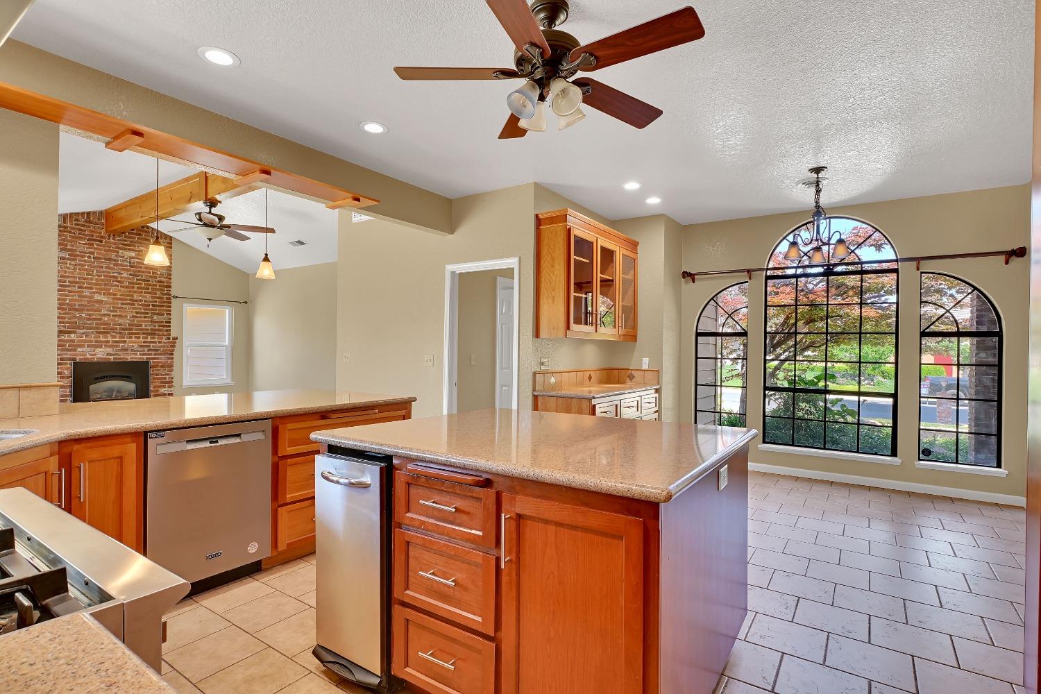 Detail Gallery Image 19 of 71 For 722 Mariner  Loop, Yuba City,  CA 95991 - 4 Beds | 2/1 Baths