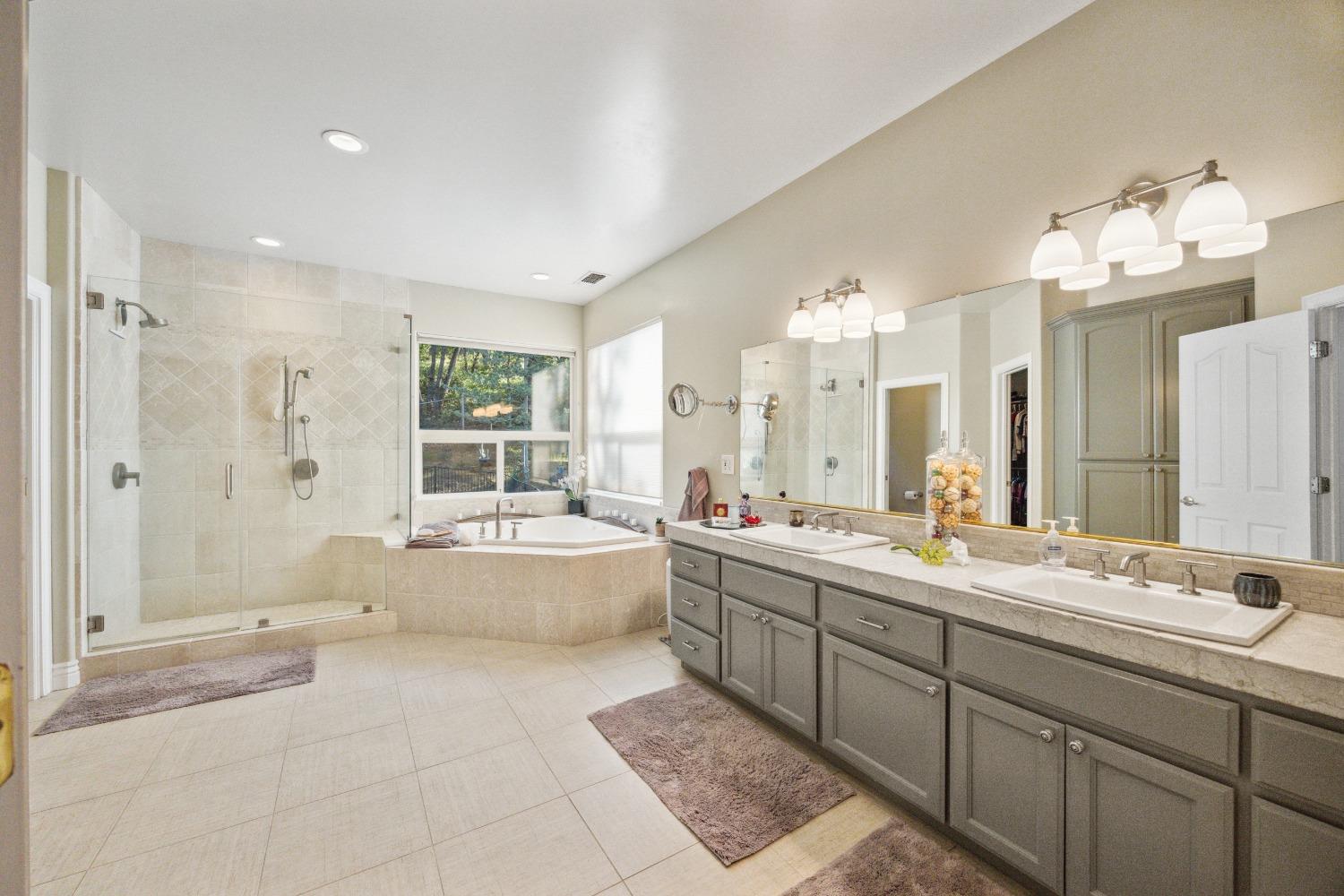 Detail Gallery Image 39 of 92 For 3415 N Chasen Dr, Cameron Park,  CA 95682 - 4 Beds | 3 Baths