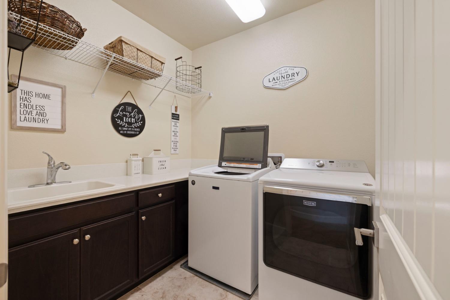 Detail Gallery Image 50 of 70 For 976 S Modena St, Mountain House,  CA 95391 - 6 Beds | 4/1 Baths