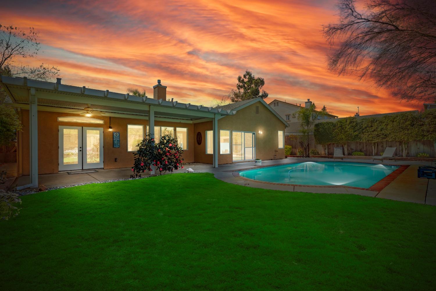 Detail Gallery Image 53 of 54 For 1621 Sanctuary Ct, Modesto,  CA 95357 - 5 Beds | 2/1 Baths