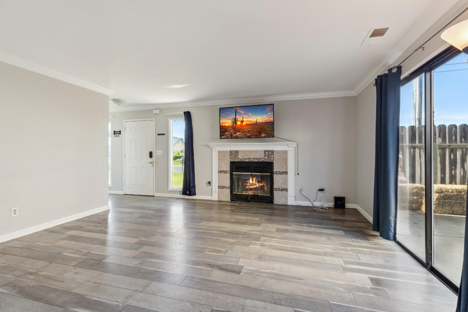 Detail Gallery Image 10 of 36 For 530 N Lincoln Ave, Manteca,  CA 95336 - 3 Beds | 2/1 Baths
