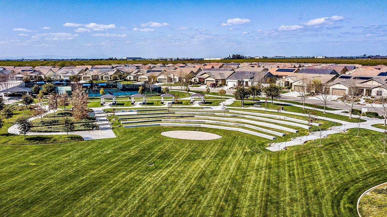 Detail Gallery Image 54 of 67 For 2337 Ashbrooke Ln, Manteca,  CA 95336 - 3 Beds | 2 Baths