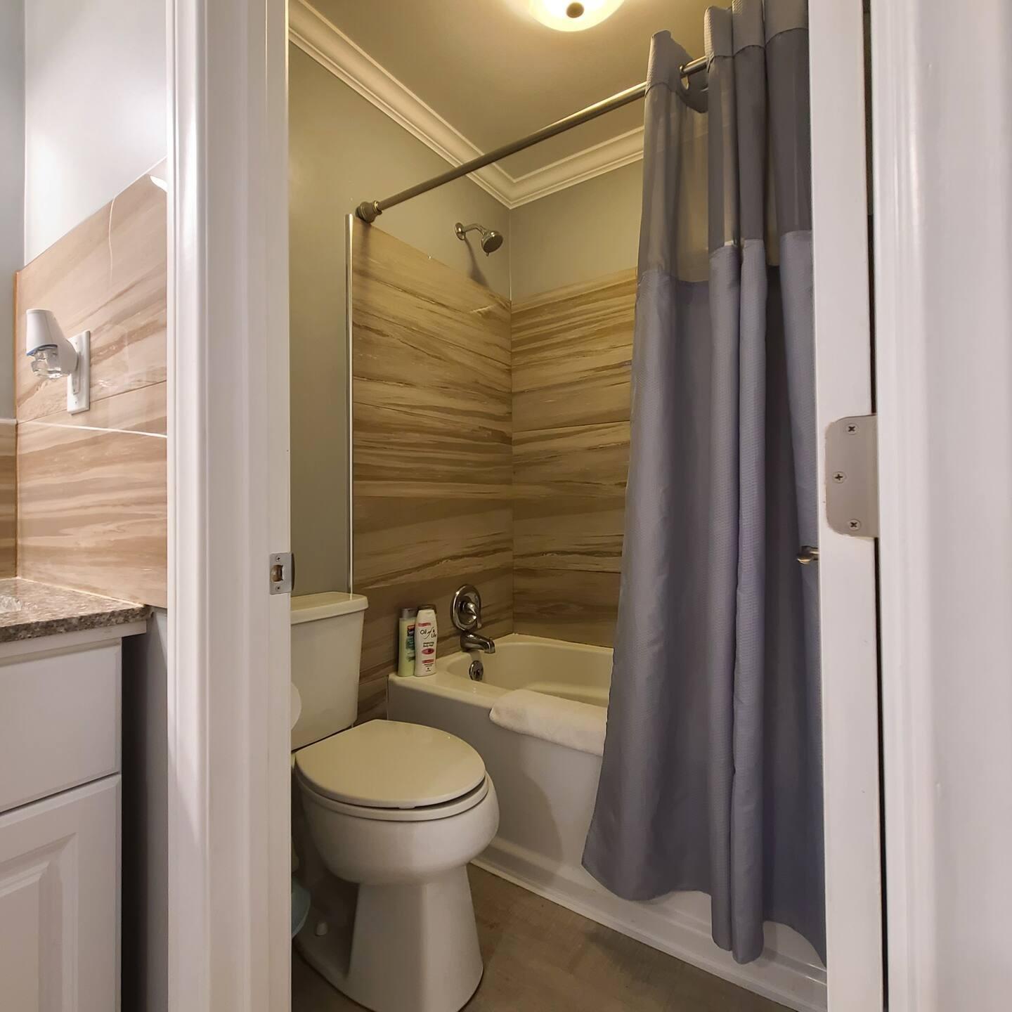 Detail Gallery Image 5 of 95 For 5736 Blachly Way, Sacramento,  CA 95841 - – Beds | – Baths