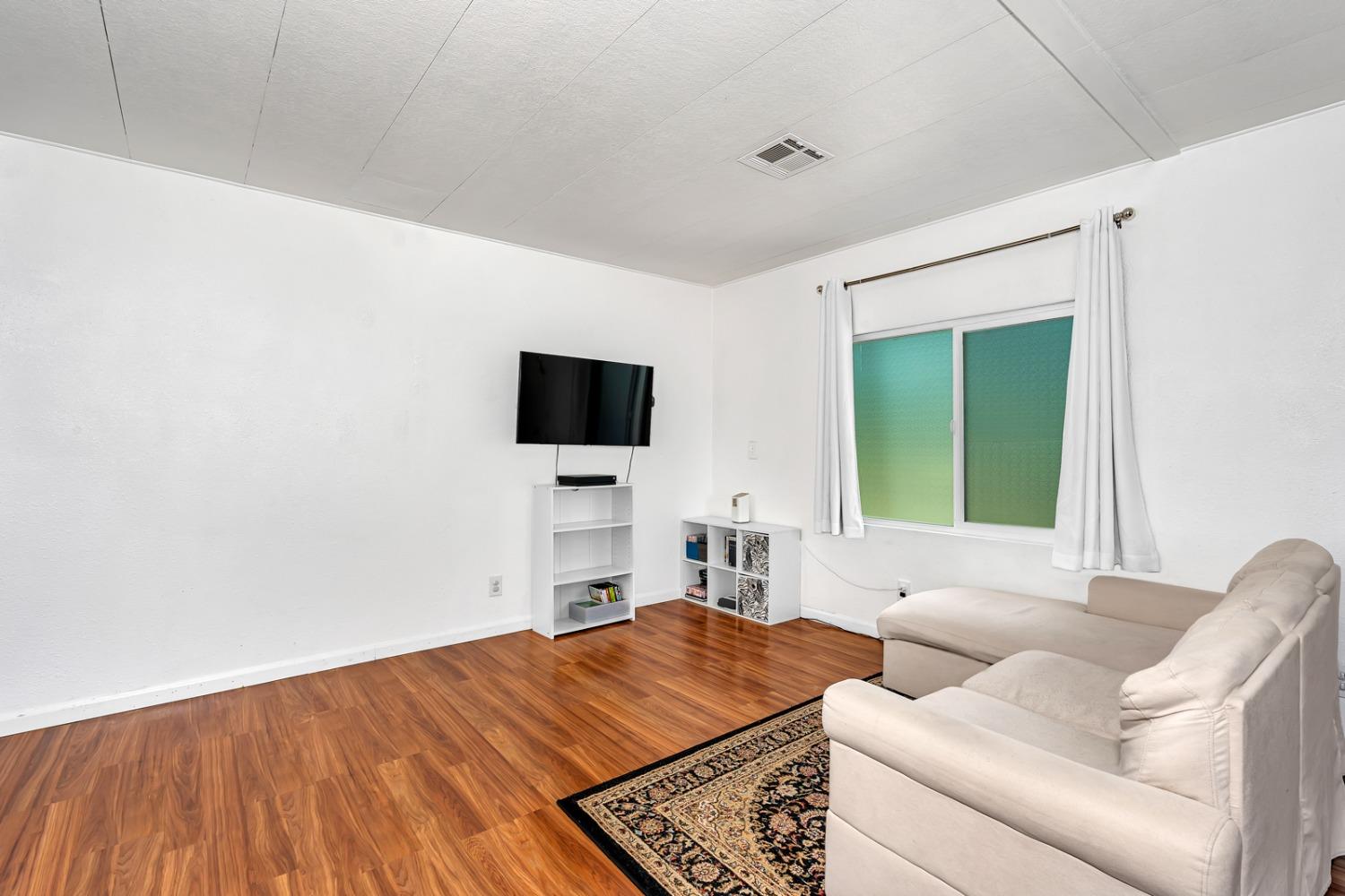 Detail Gallery Image 7 of 25 For 260 W Comet Rd, Santa Nella,  CA 95322 - 2 Beds | 2 Baths