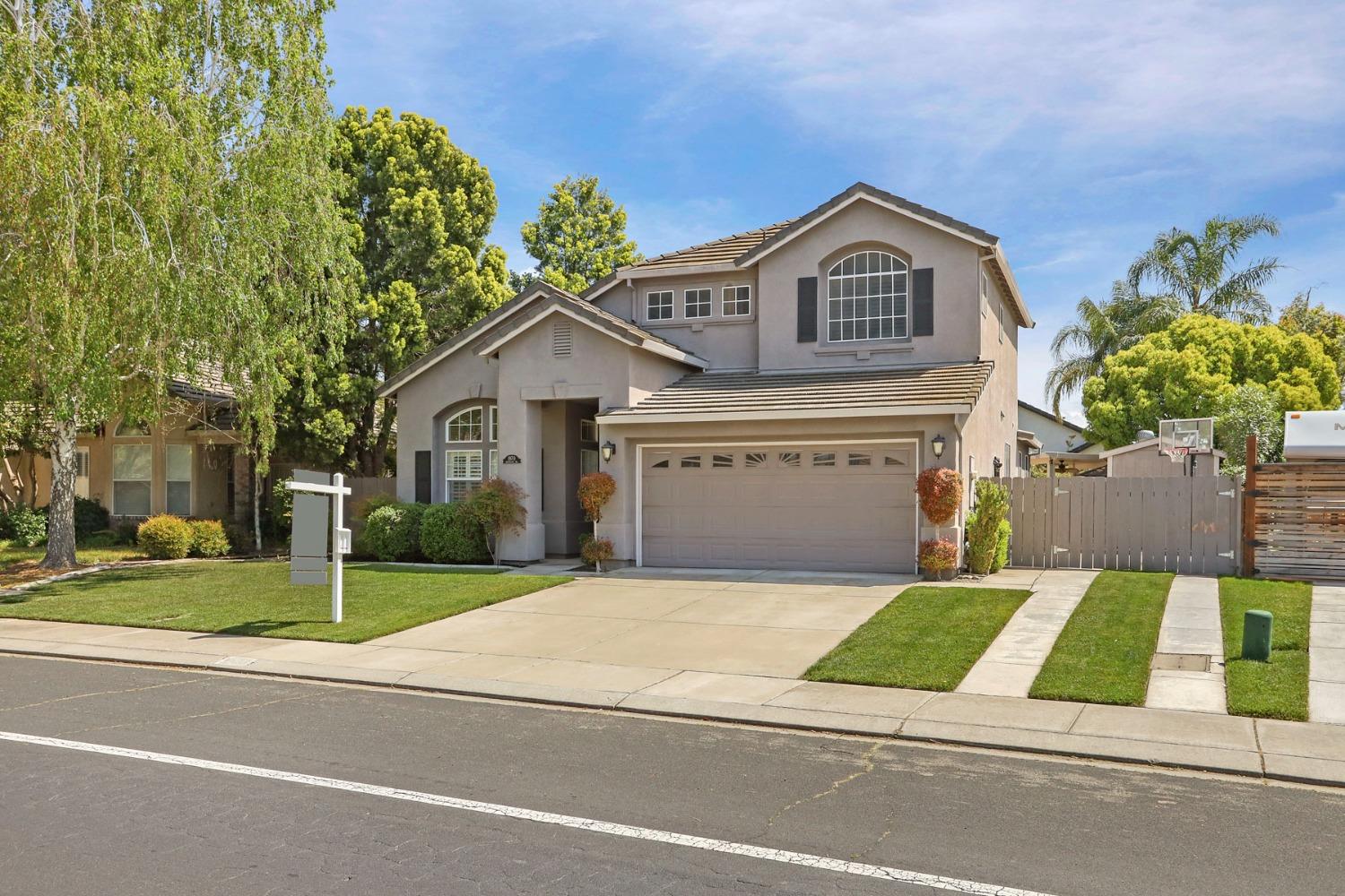 Northgate Drive, Manteca, California image 2