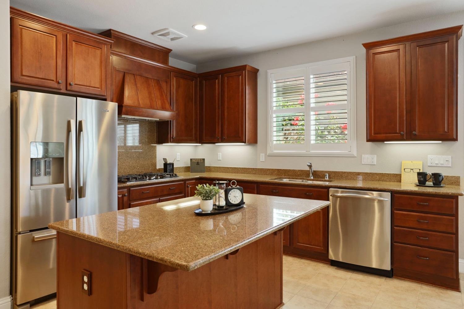 Detail Gallery Image 19 of 78 For 1736 Dogwood Glen Way, Manteca,  CA 95336 - 2 Beds | 2 Baths