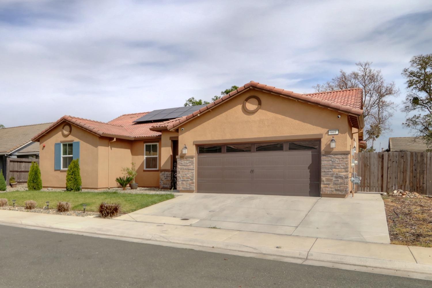 Detail Gallery Image 40 of 40 For 667 Crow Creek Dr, Galt,  CA 95632 - 4 Beds | 2 Baths
