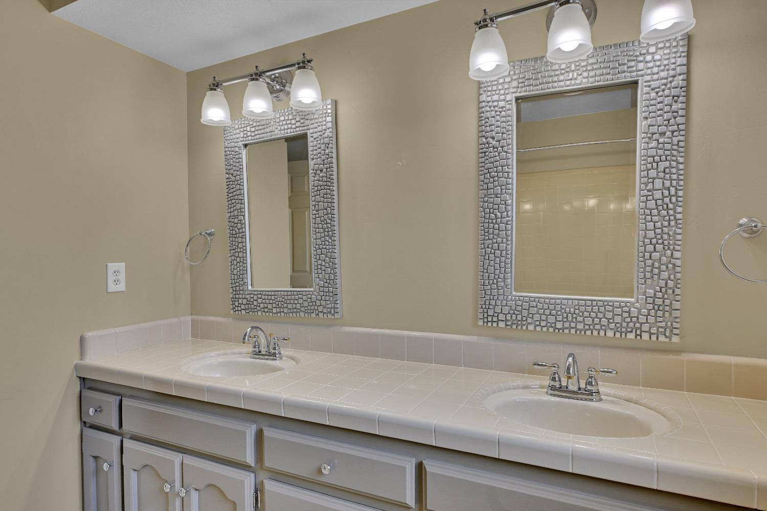 Detail Gallery Image 54 of 71 For 722 Mariner  Loop, Yuba City,  CA 95991 - 4 Beds | 2/1 Baths
