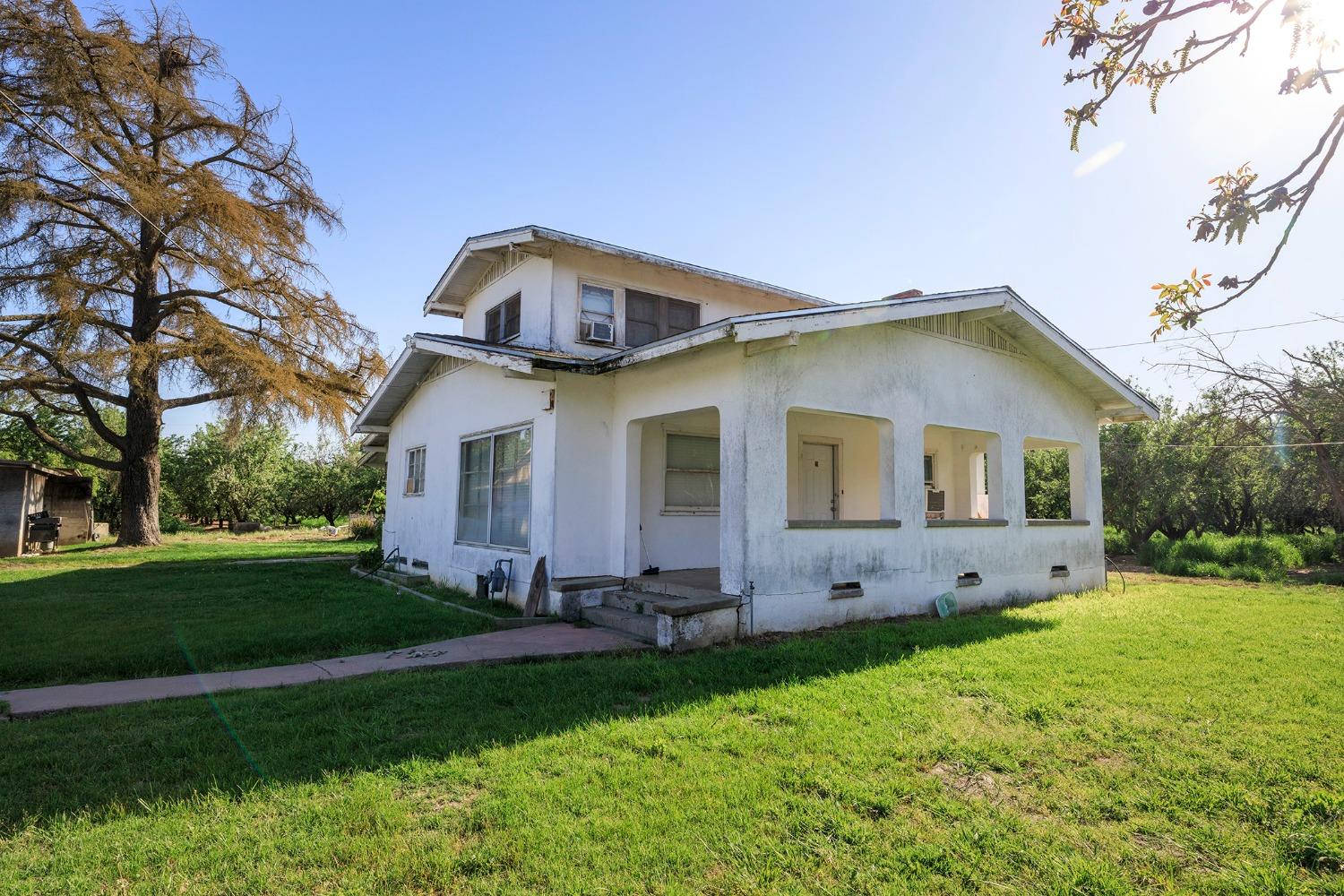 Yosemite Boulevard, Modesto, California image 1