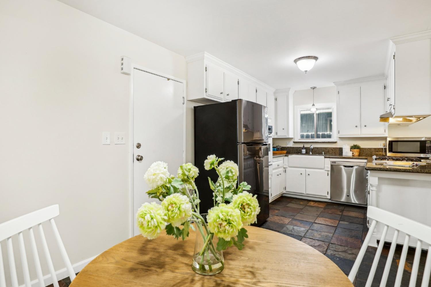 El Burlon Circle, Rancho Cordova, California image 10