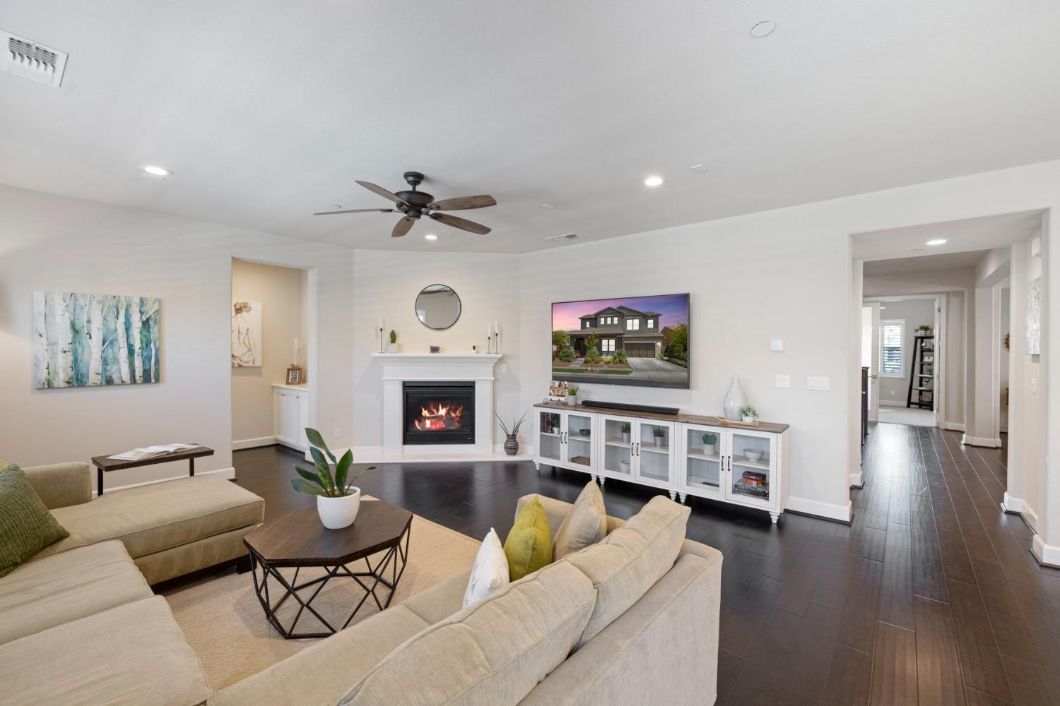 Detail Gallery Image 26 of 70 For 976 S Modena St, Mountain House,  CA 95391 - 6 Beds | 4/1 Baths