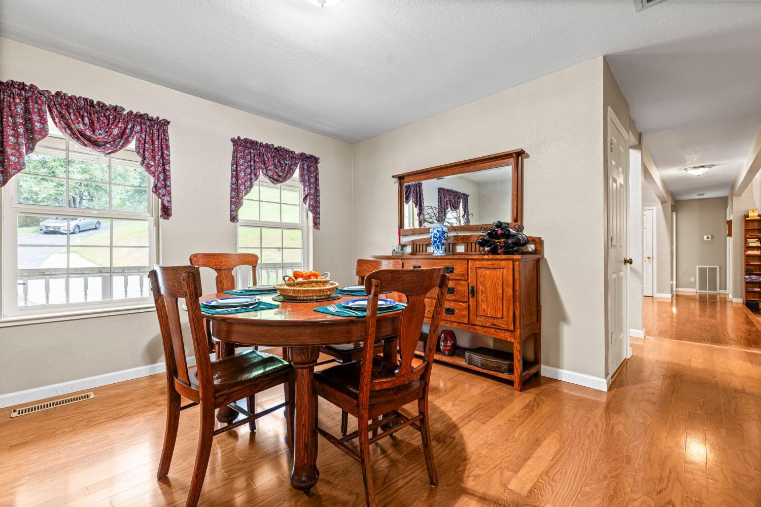 Detail Gallery Image 32 of 90 For 6432 Happy Valley Rd, Somerset,  CA 95684 - 4 Beds | 2/1 Baths