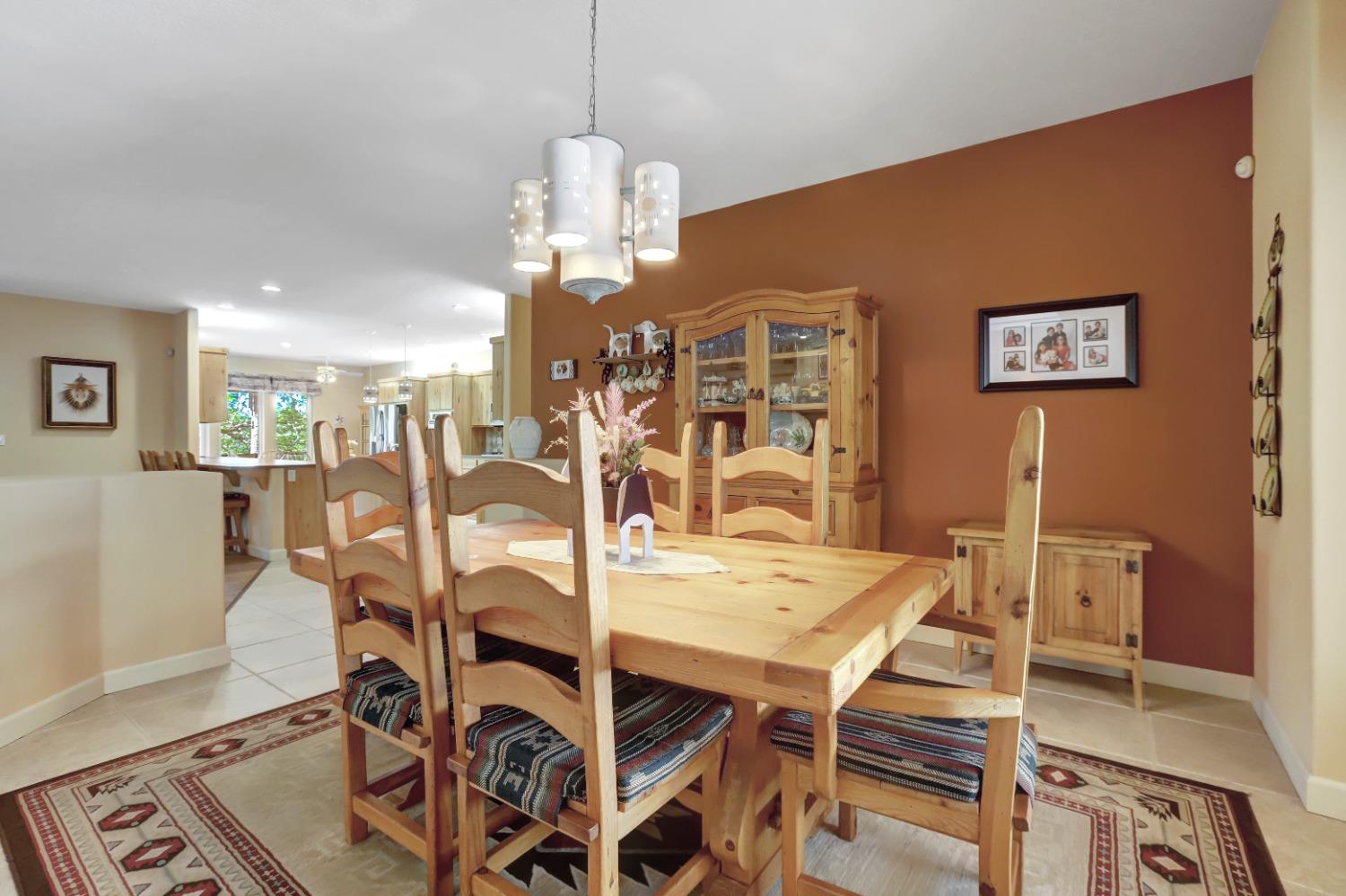 Detail Gallery Image 22 of 98 For 10450 S Ponderosa Way, Rough And Ready,  CA 95975 - 4 Beds | 3/1 Baths