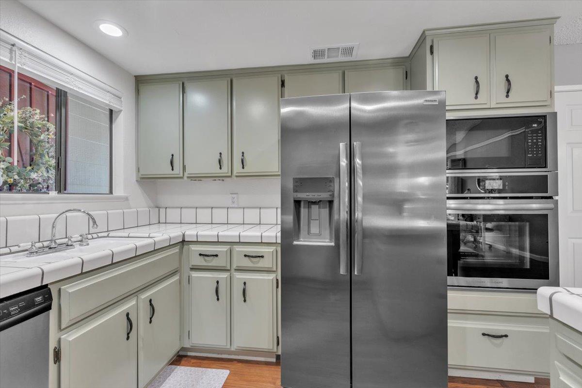 Windermere Avenue, Roseville, California image 11