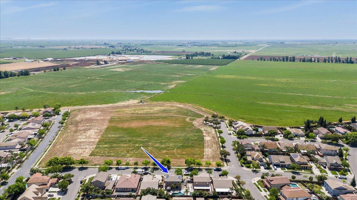 Detail Gallery Image 73 of 86 For 2060 Tarpan Way #22,  Oakdale,  CA 95361 - 4 Beds | 2/1 Baths