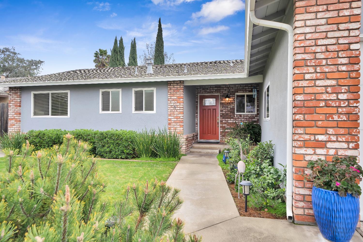 Woodacre Drive, Modesto, California image 8