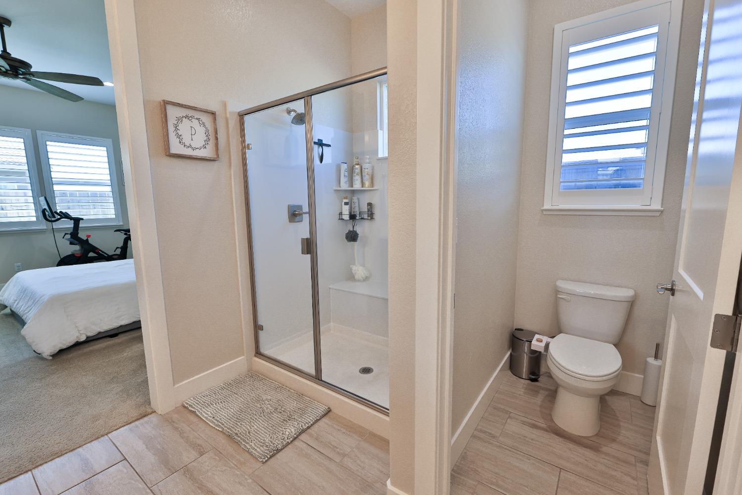 Detail Gallery Image 22 of 52 For 2403 Tribeca Ave, Manteca,  CA 95337 - 3 Beds | 3 Baths