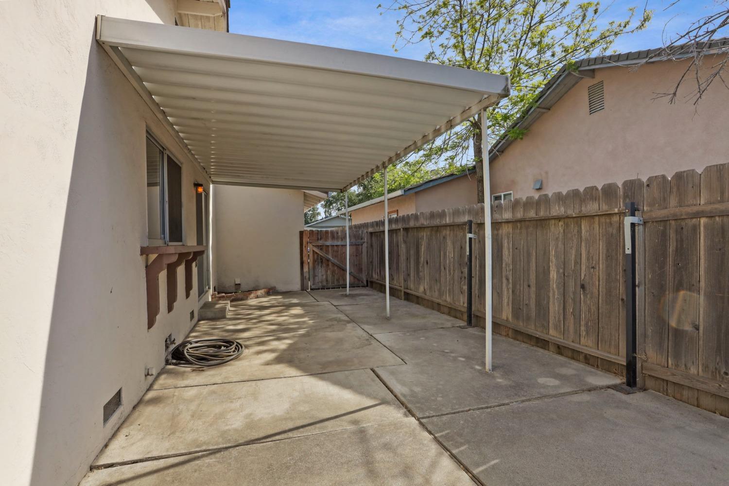 Detail Gallery Image 36 of 36 For 219 Mckelvey Ave, Stockton,  CA 95210 - 3 Beds | 2 Baths