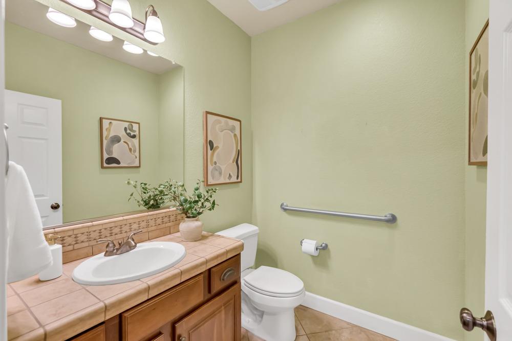 Detail Gallery Image 22 of 82 For 2312 Foster Ct, Woodland,  CA 95776 - 3 Beds | 2/1 Baths