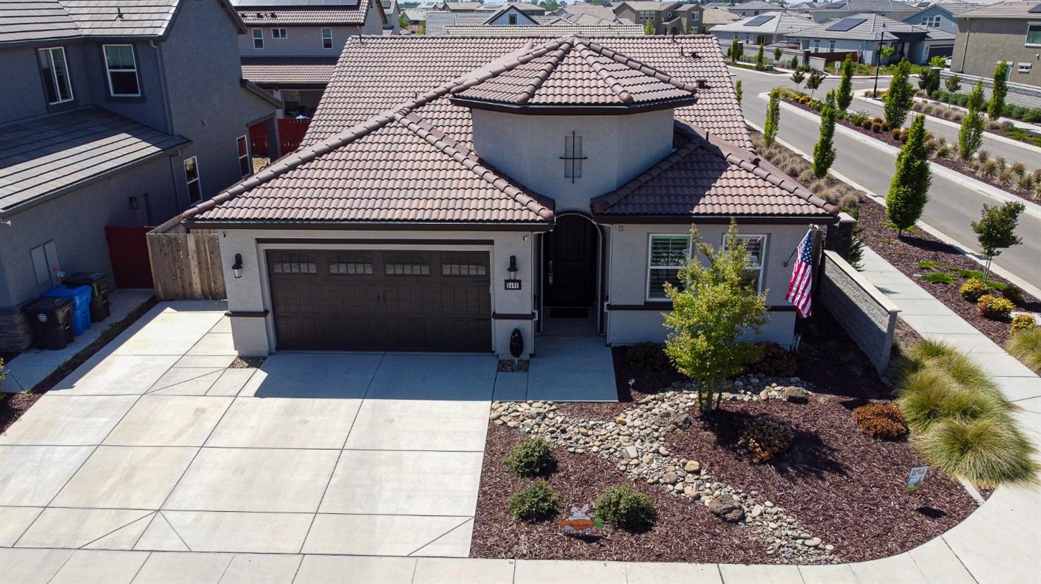 Detail Gallery Image 50 of 52 For 2403 Tribeca Ave, Manteca,  CA 95337 - 3 Beds | 3 Baths