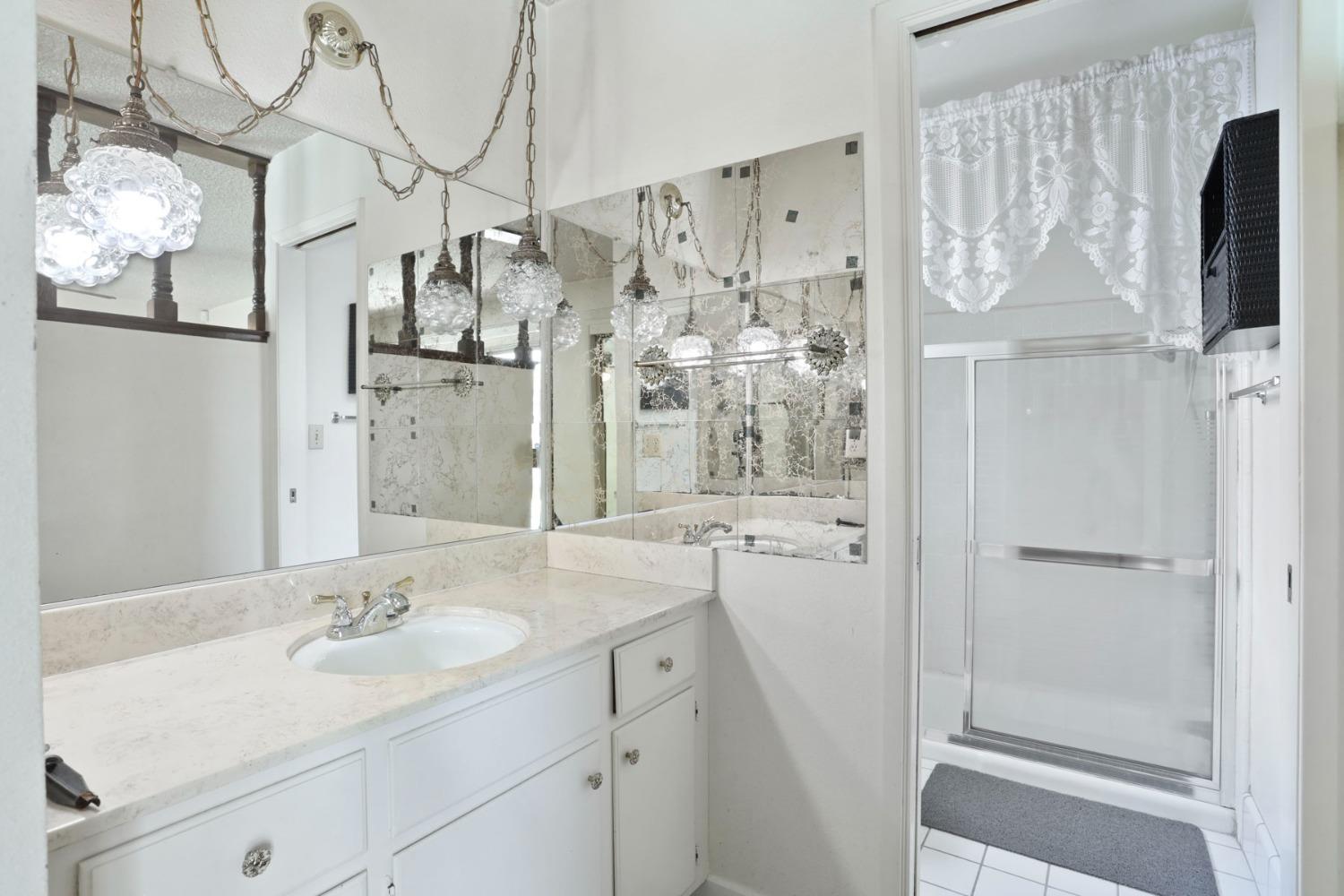 Detail Gallery Image 25 of 36 For 219 Mckelvey Ave, Stockton,  CA 95210 - 3 Beds | 2 Baths