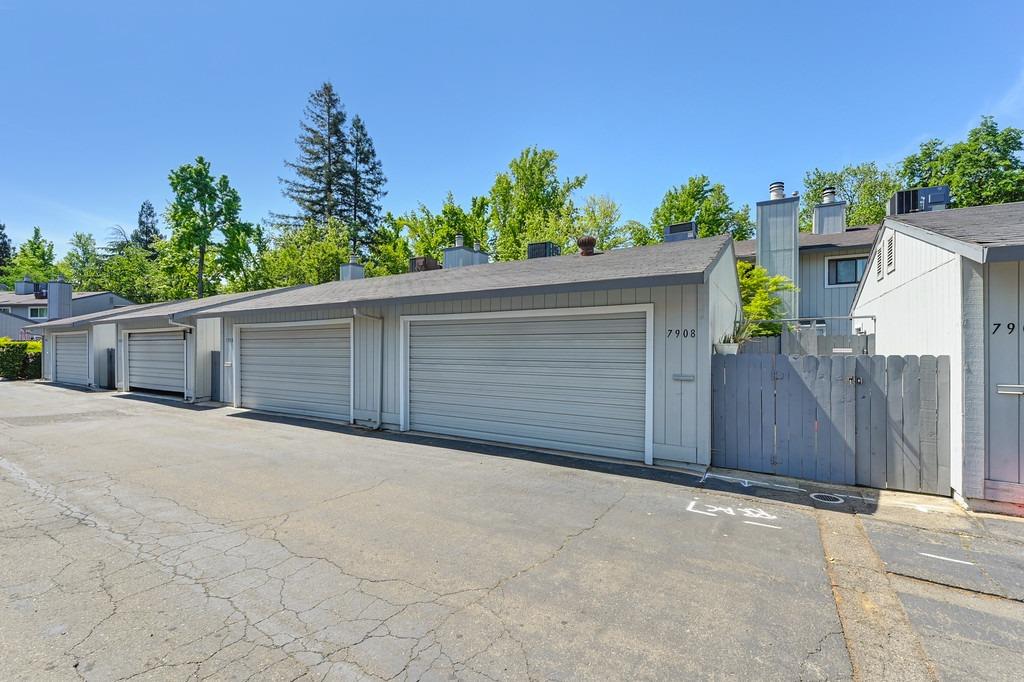Photo #52: 225045507 Listing: Photo #52